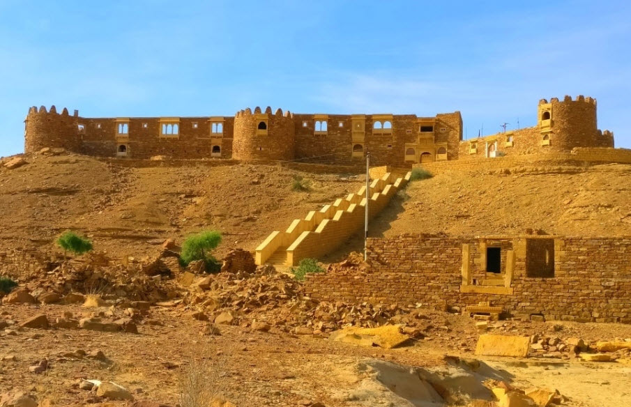 Khaba Fort, India